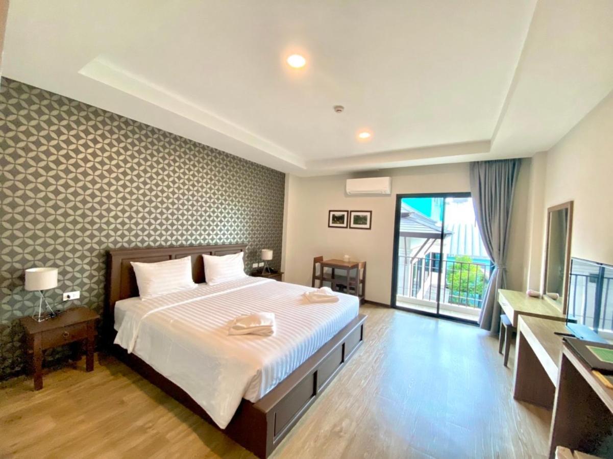 טראט J.P.Grand Hotel מראה חיצוני תמונה
