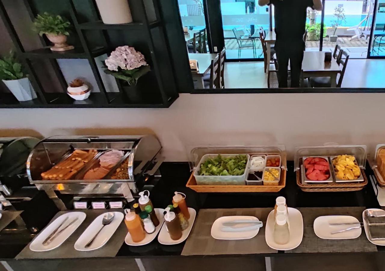 טראט J.P.Grand Hotel מראה חיצוני תמונה