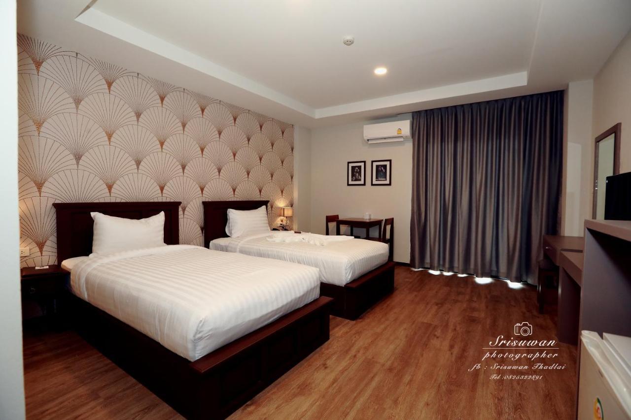 טראט J.P.Grand Hotel מראה חיצוני תמונה
